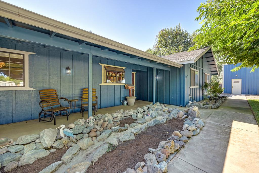 25252 N Jack Tone Road