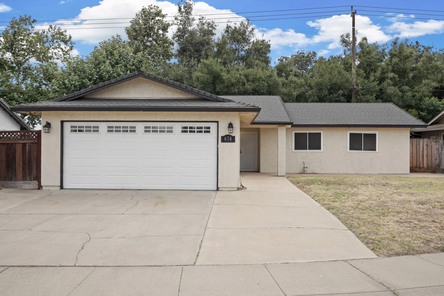 674 Privet Place