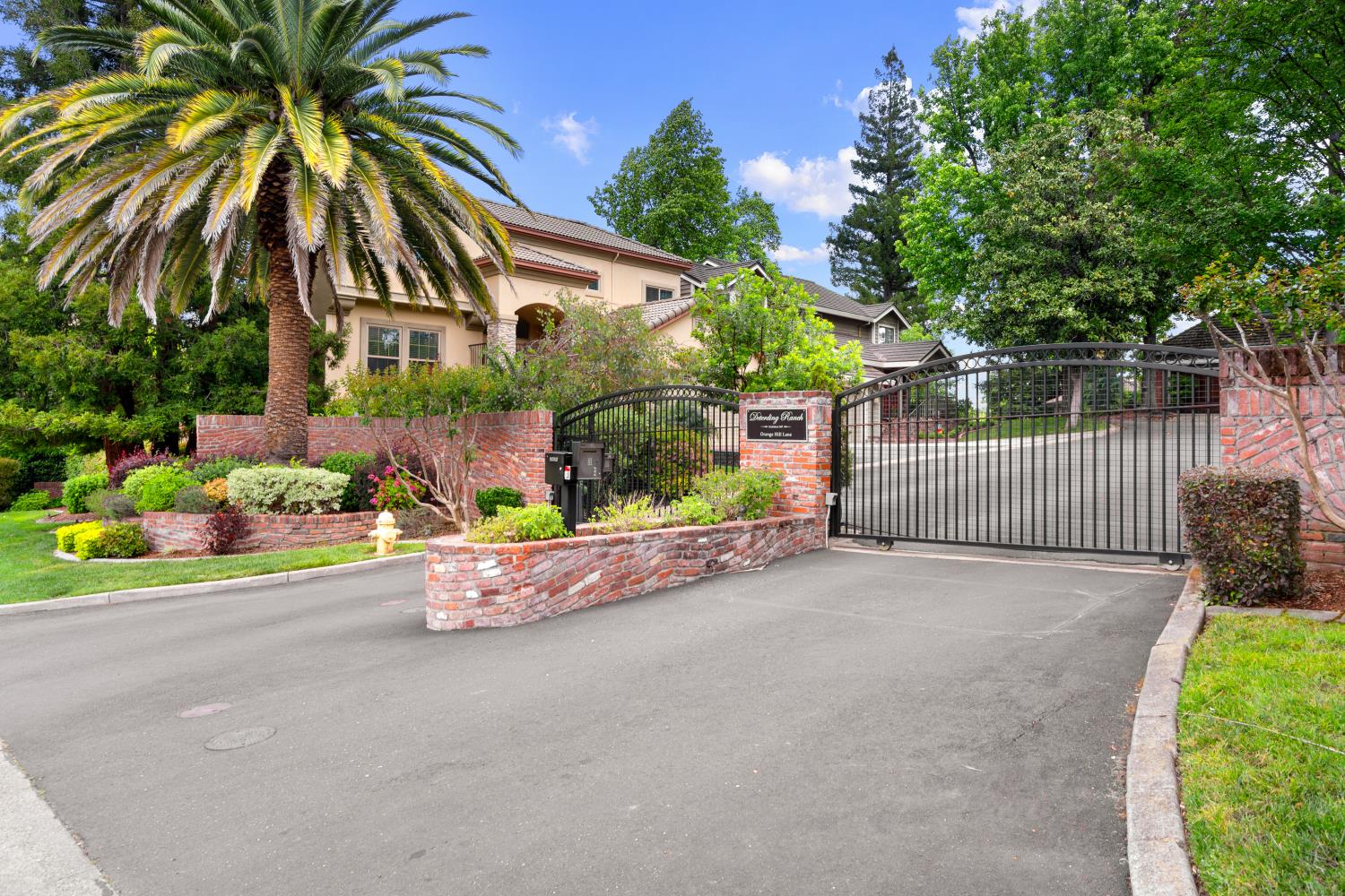 6401 Orange Hill Lane