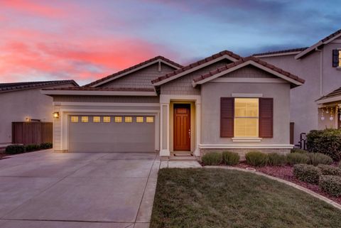 5556 Whisper Wind Way Roseville CA 95747