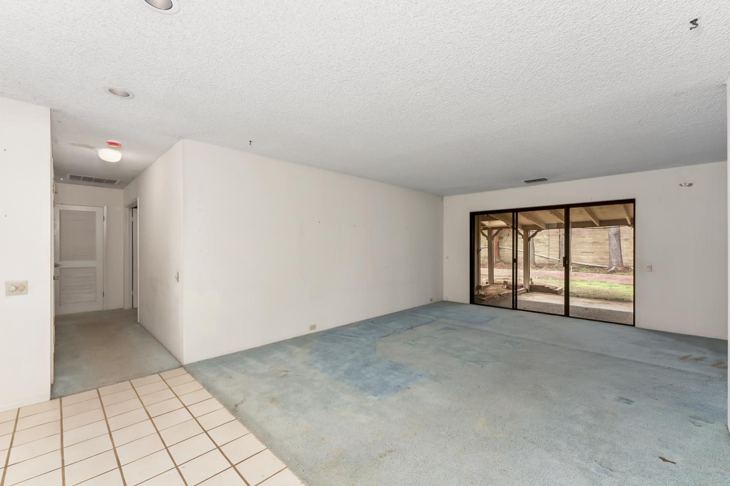 5350 Terrace Oak Circle