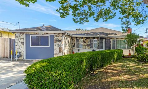 968 Lester Avenue, Hayward, CA 94541 - MLS#: 225049651