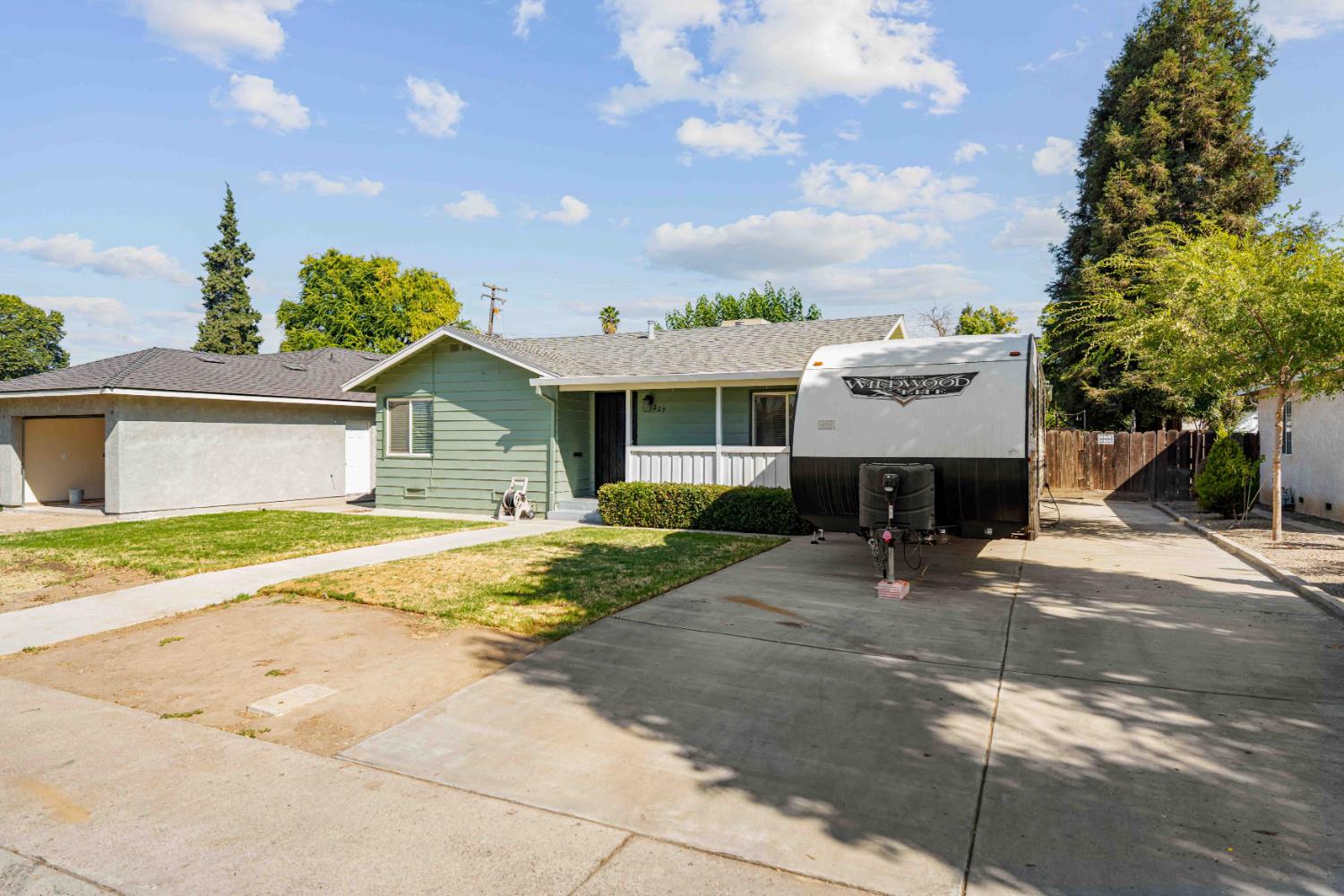 229 Kavanagh Avenue