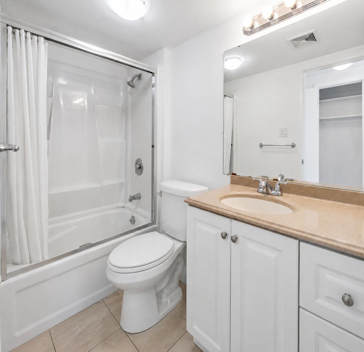 1326 Oak Terrace Court 16
