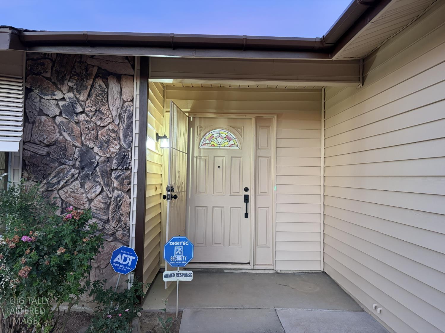8541 Sunrise Woods Way