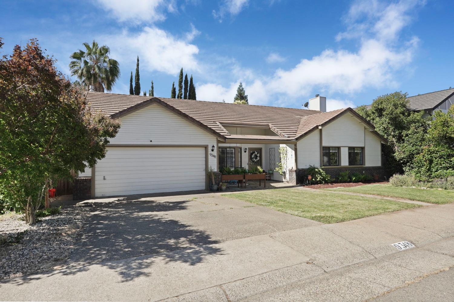9348 Rolling Glen Court