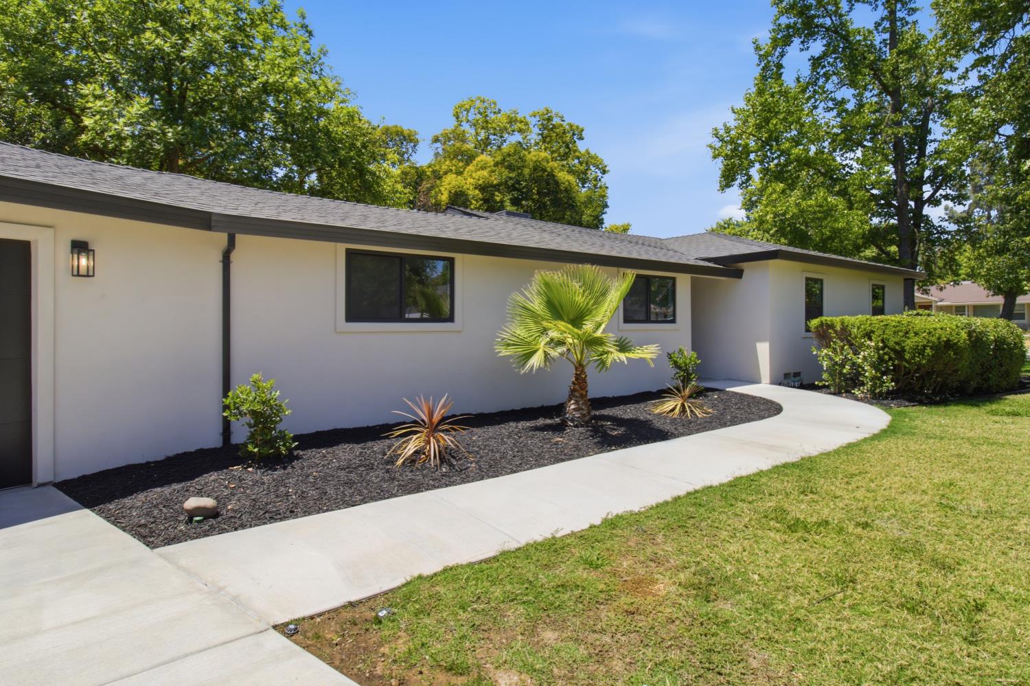 2611 Foothill Drive