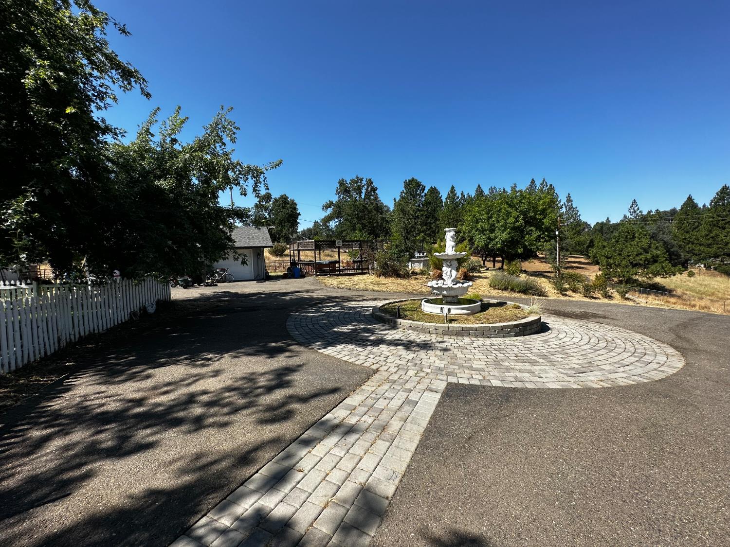 4164 Leisure Lane