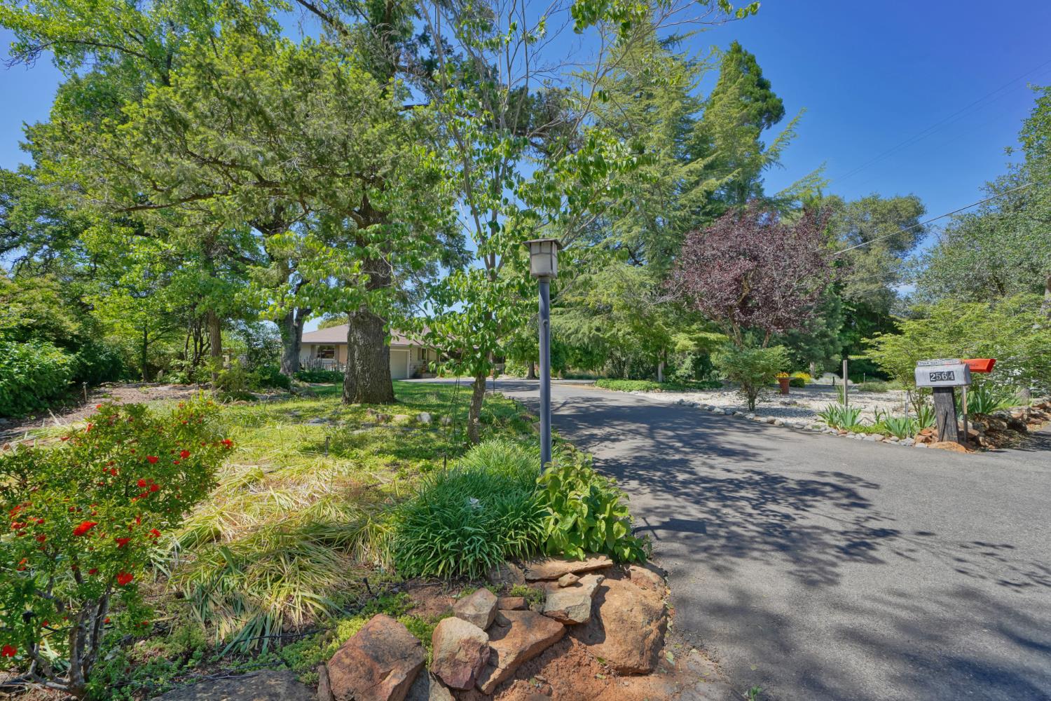 2564 BAKER Road