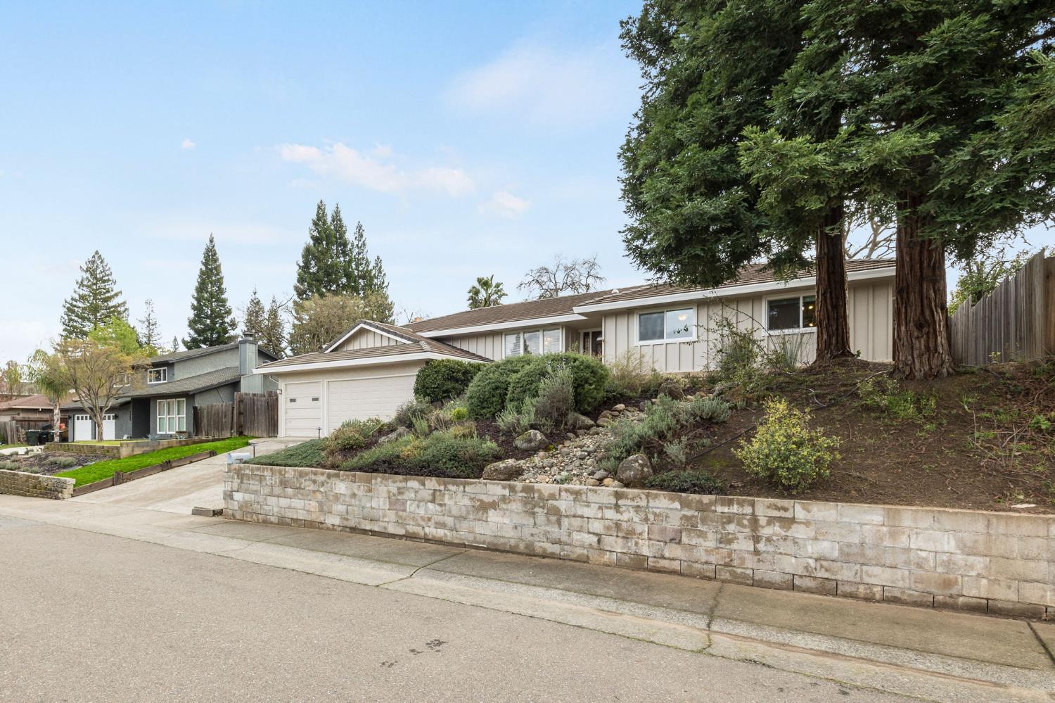 8524 Annette Engel Way