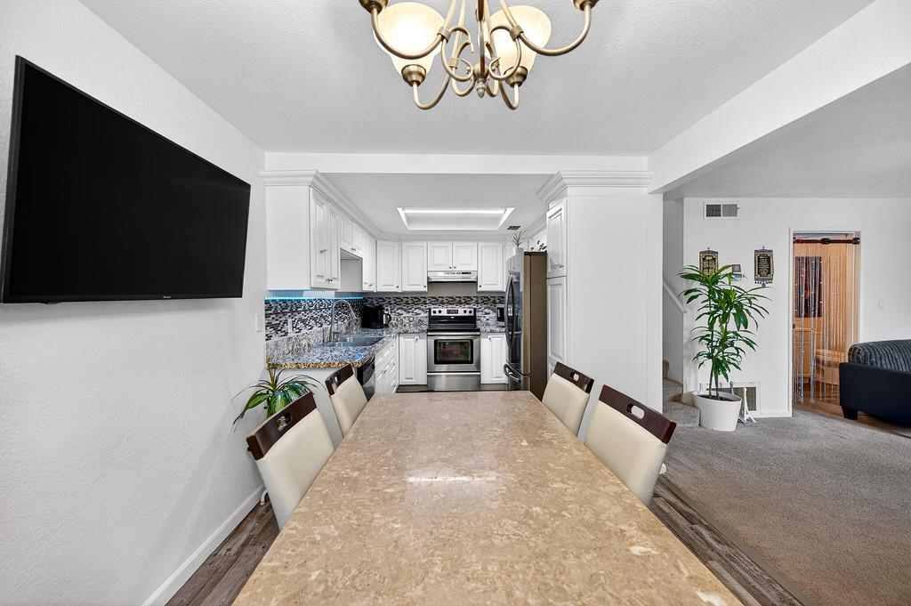 5828 Peppermill Court 2