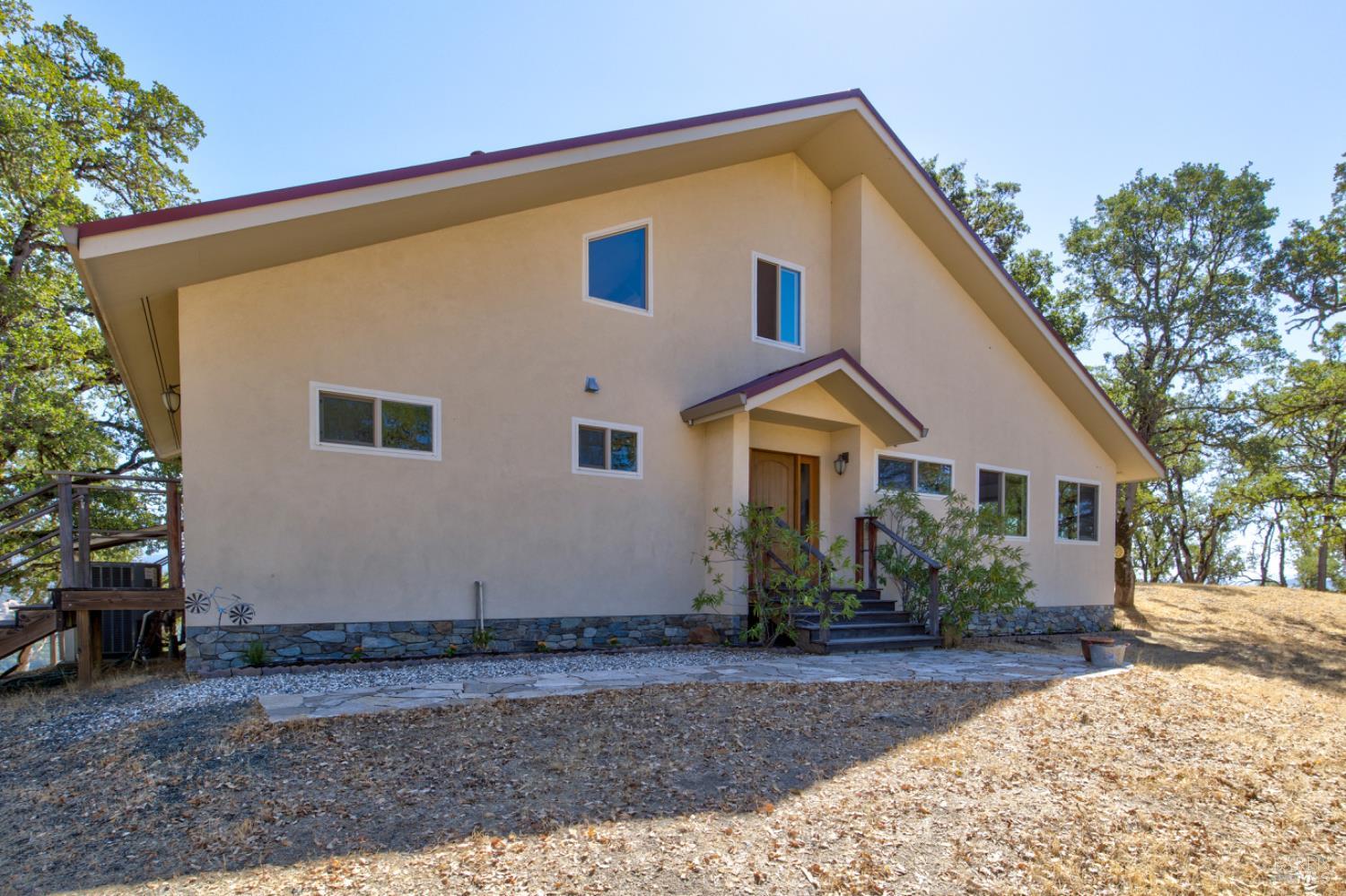 1280 W St. Hwy 20 Street