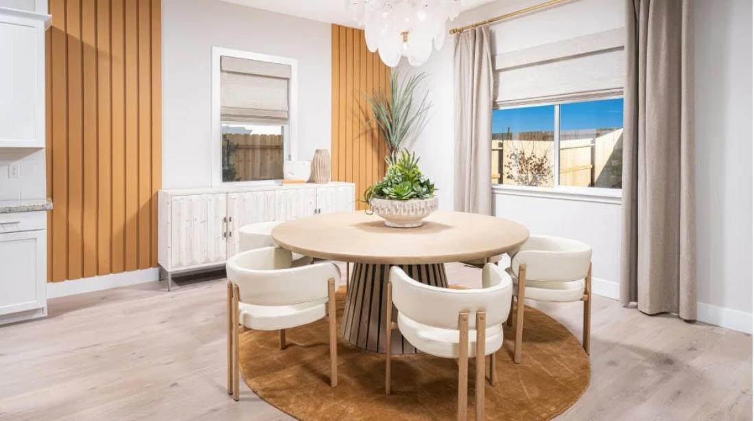 4720 Peace Lily Lane