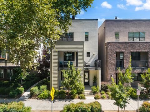 1019 D Street Sacramento CA 95814