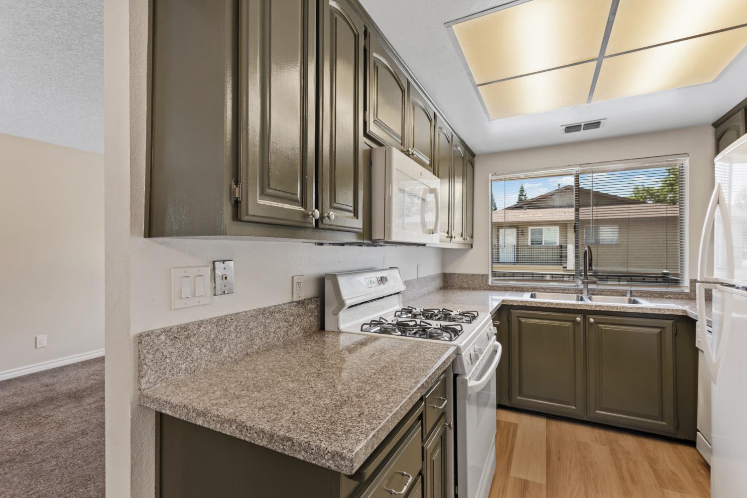 3643 Galena Drive 4
