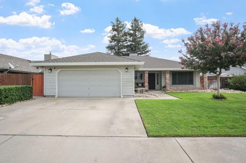 2660 Oxford Avenue Turlock CA 95382