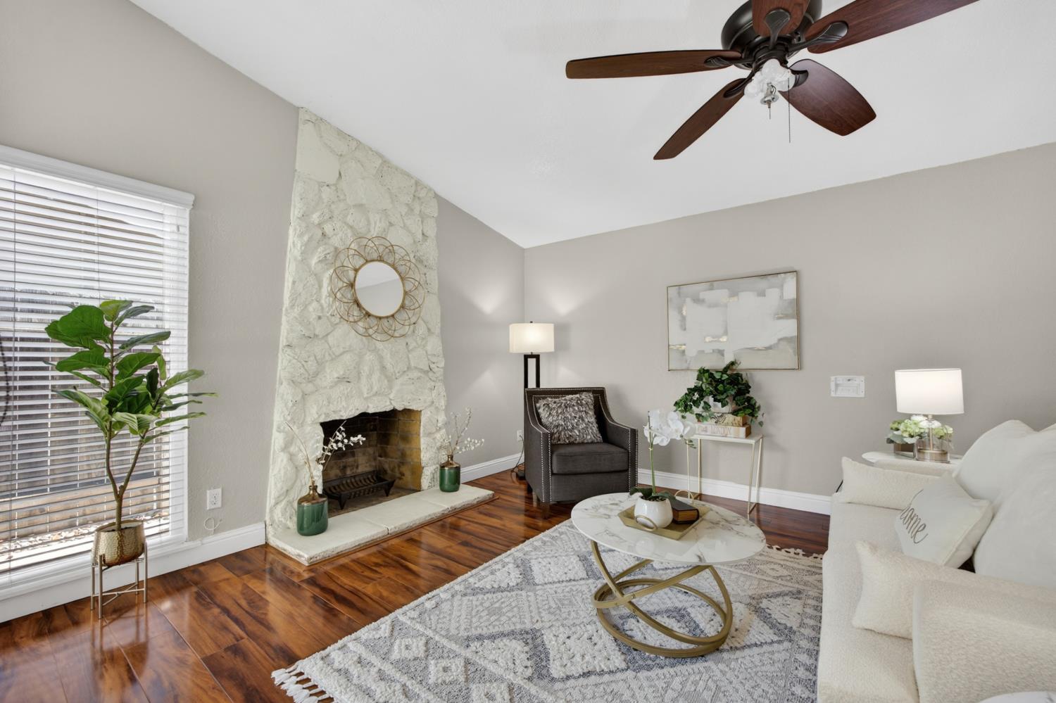 2612 Yuma Circle