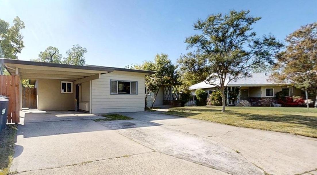 2433 Gwen Drive