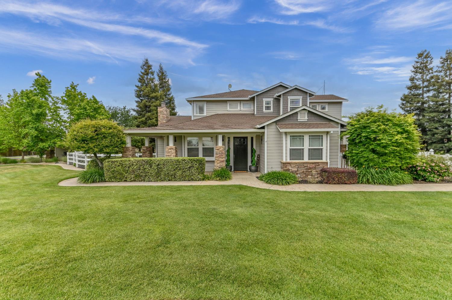 11038 Victory Avenue