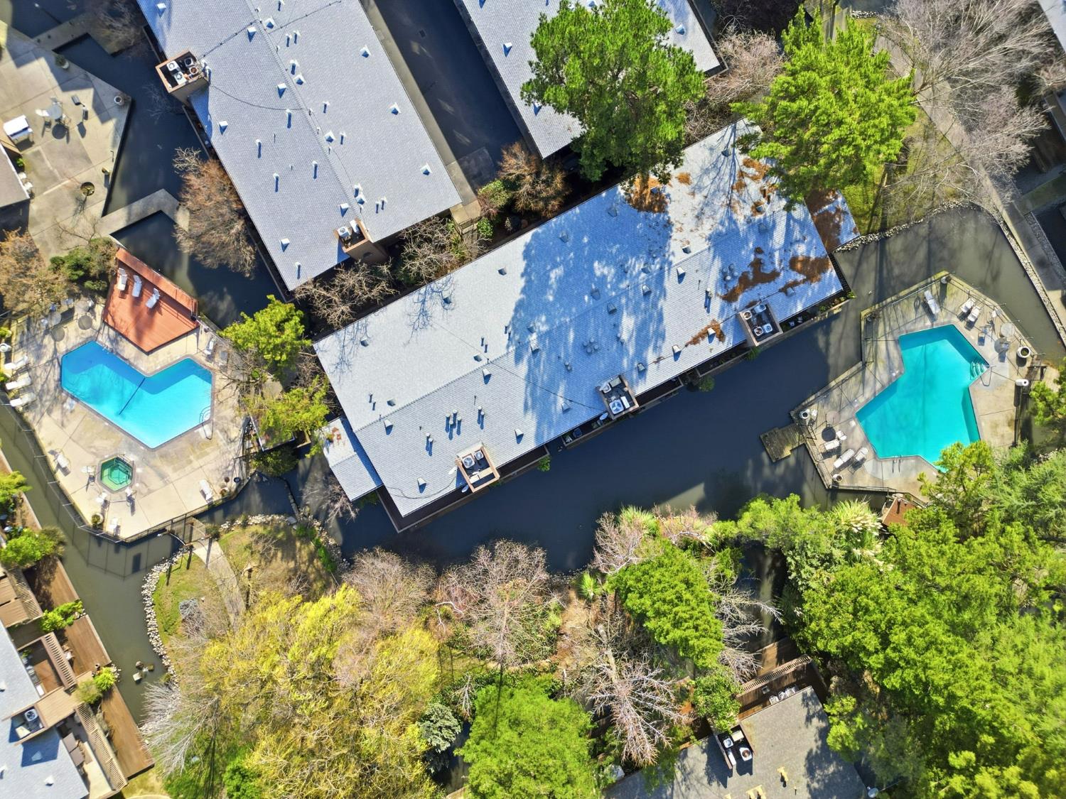 2482 Larkspur Lane 181