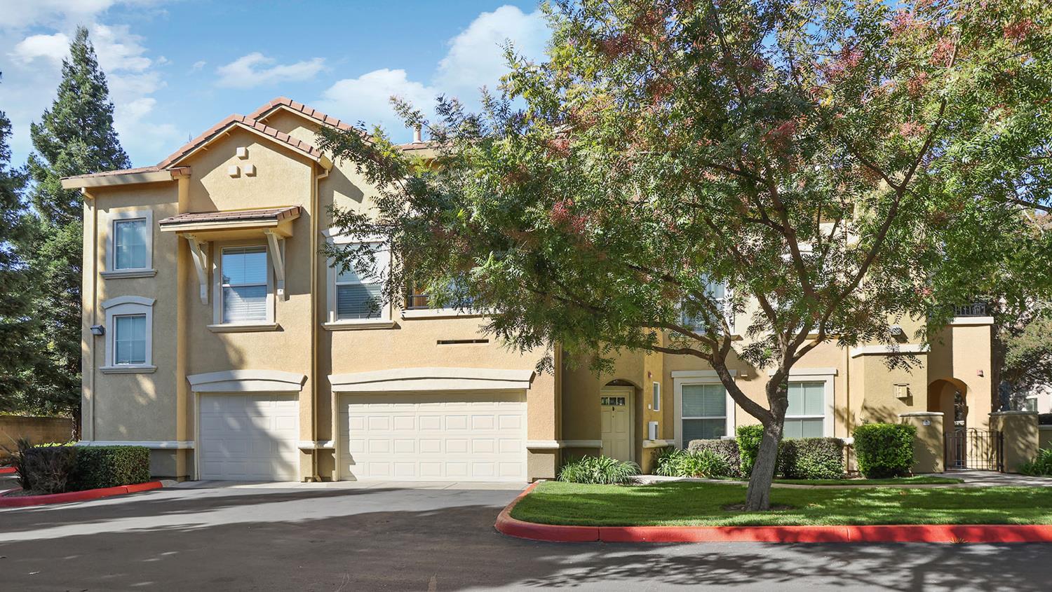 2487 Torino Street 4