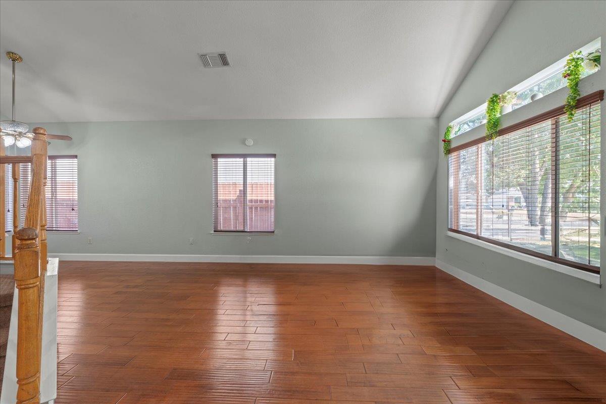 8148 Orchid Tree Way