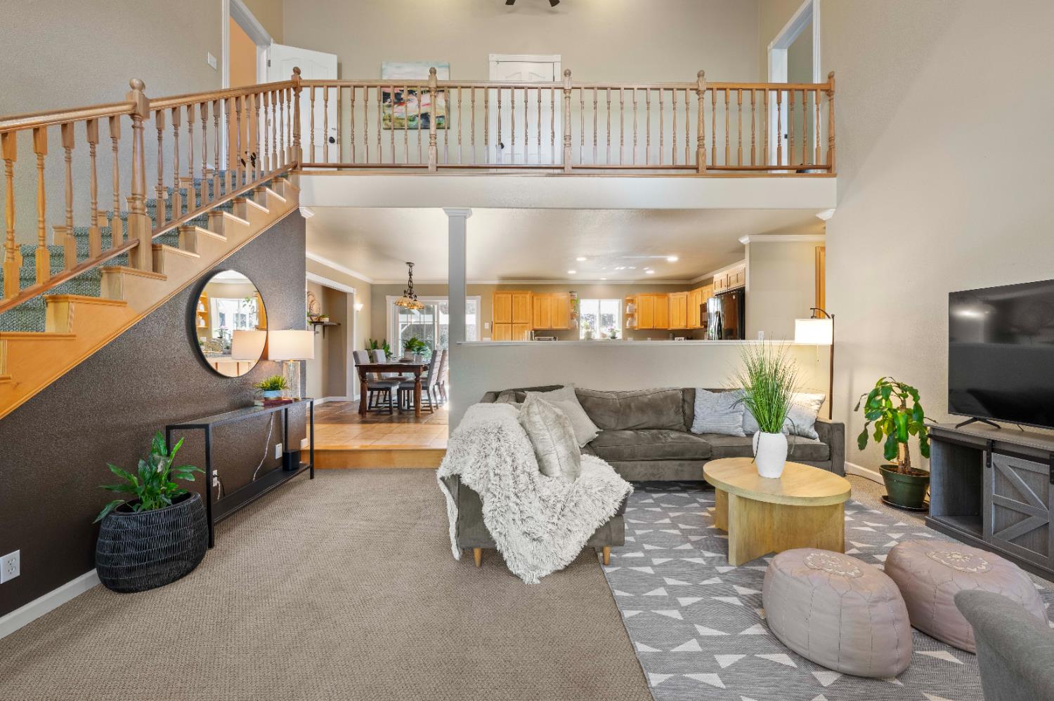 2000 Oak Knoll Court