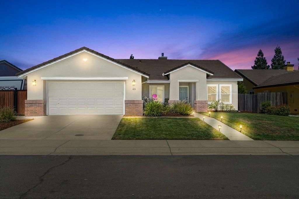 Photo of 4823 Canfield Circle, Cameron Park, CA 95682 (MLS # 224087057)