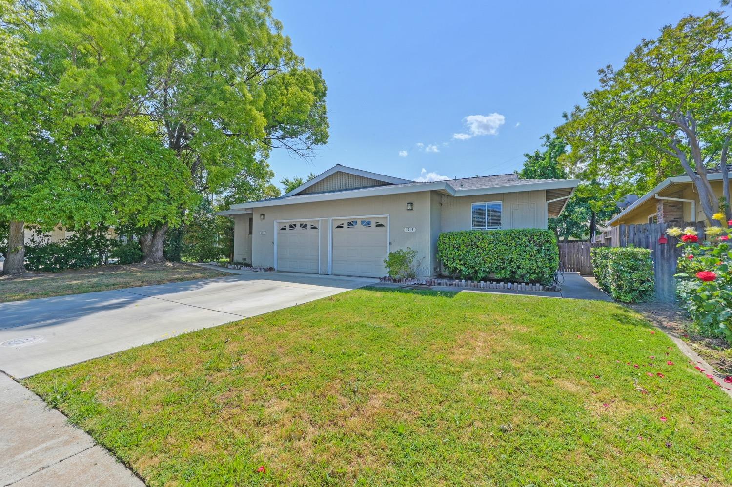 1424 Topaz Way