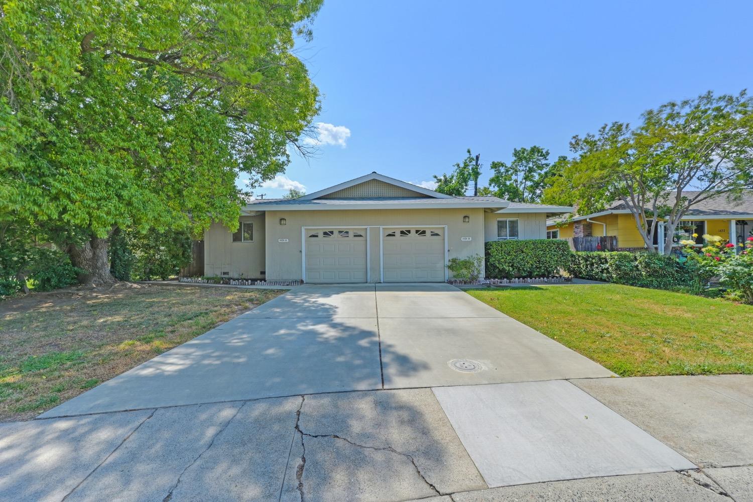 1424 Topaz Way