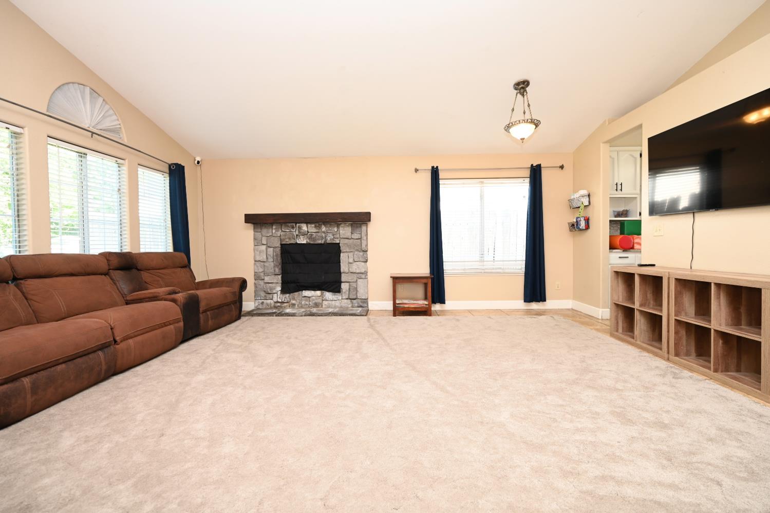 1902 Willert Drive