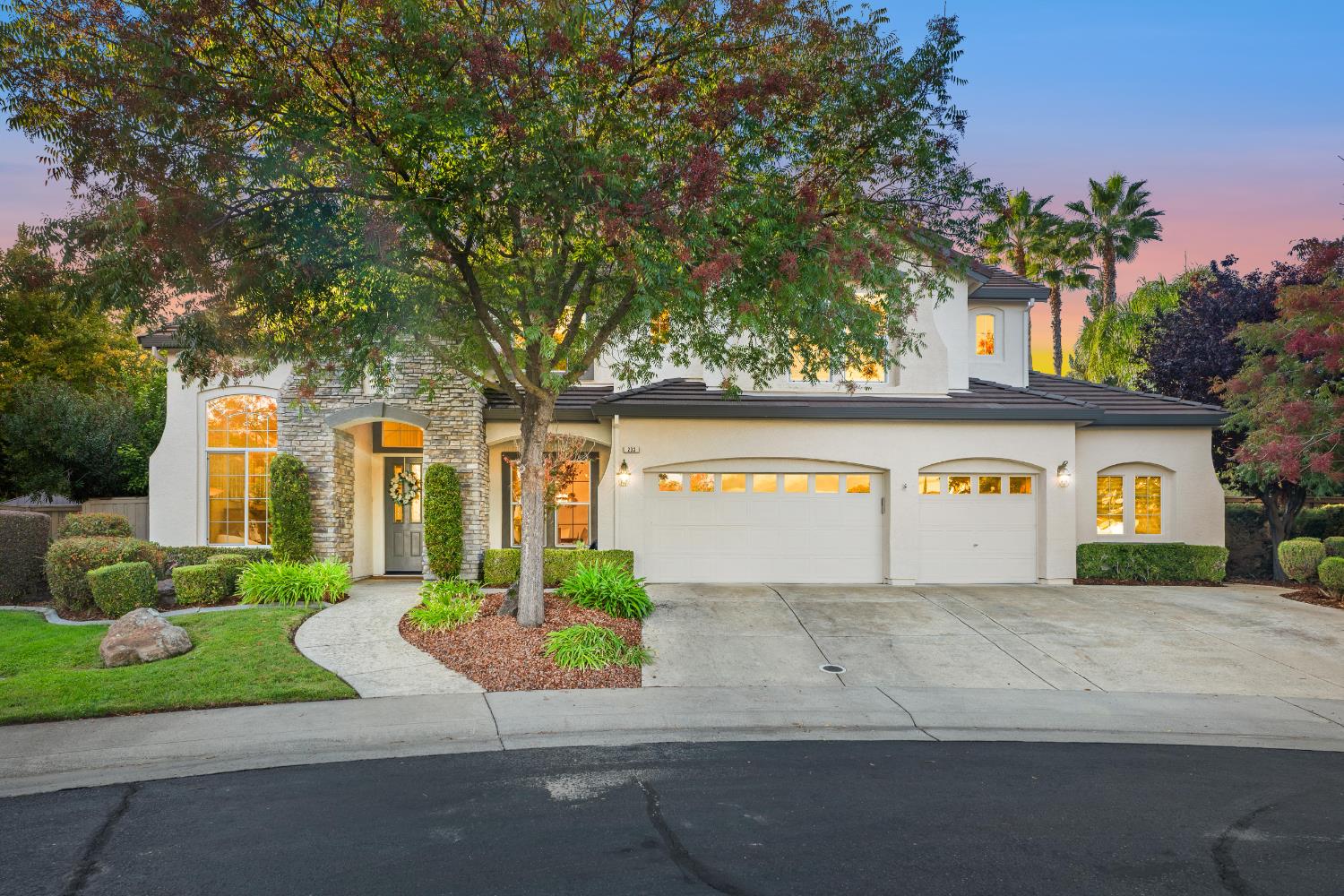 232 Baroness Court