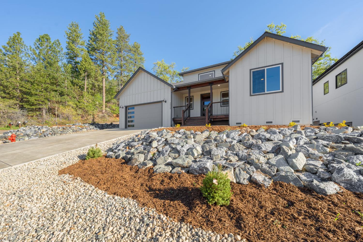 2829 Camino Heights Drive