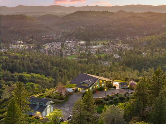 984 CRESTVIEW DR, MURPHYS, CA 95247 - Image 4ed9dbc0caaa5d9c4ce4d254e83329f3/3359831690