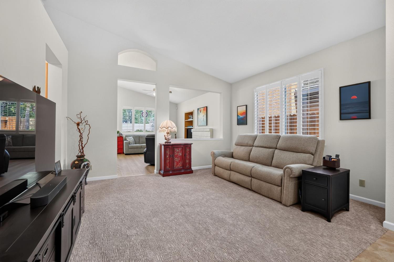 906 Rathbone Circle