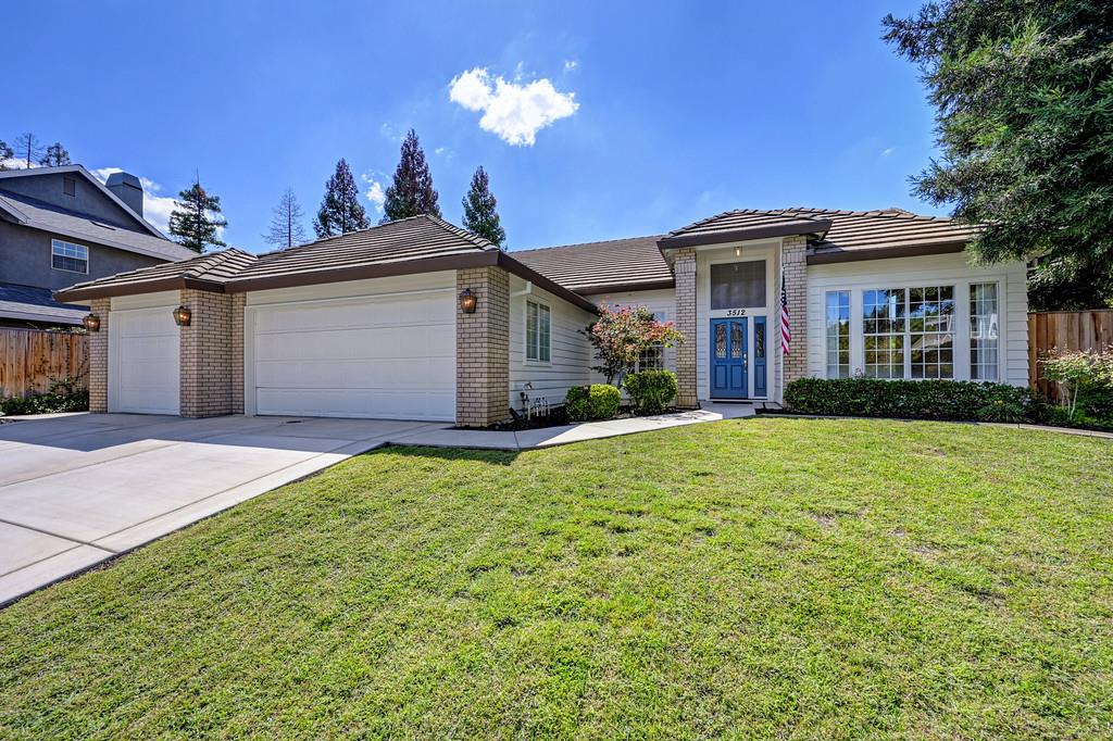 3512 Fieldcrest Court