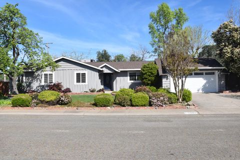 5443 Aris Way Carmichael CA 95608