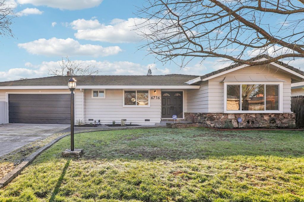 Photo of 6716 Rappahannock Way, Carmichael, CA 95608 (MLS # 226005700)