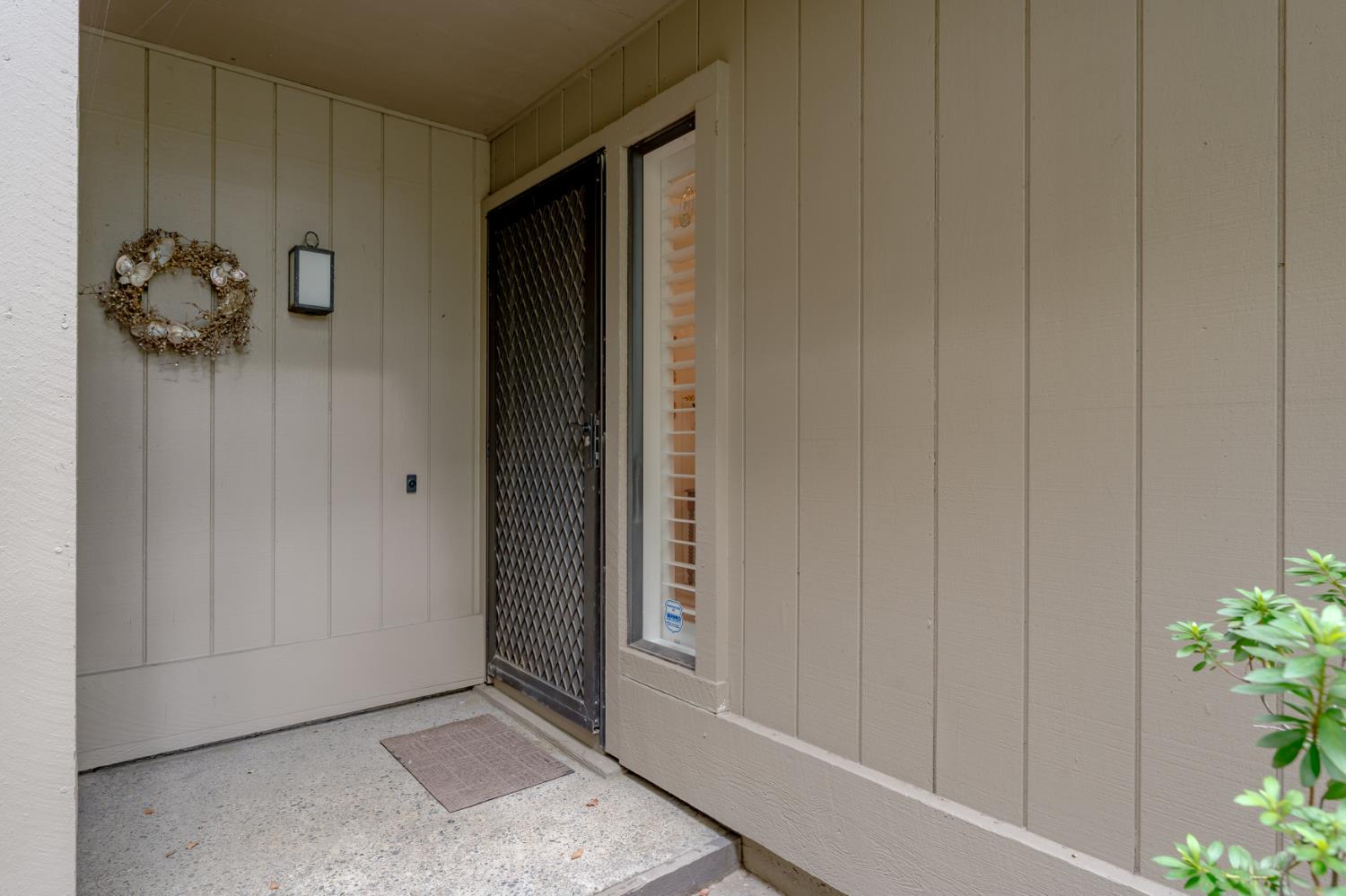 1063 Commons Drive
