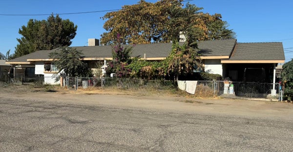 405 S 1ST ST, CHOWCHILLA, CA 93610 - Image 4f382fa9301f00a366cafdf729fabef3/2323302081