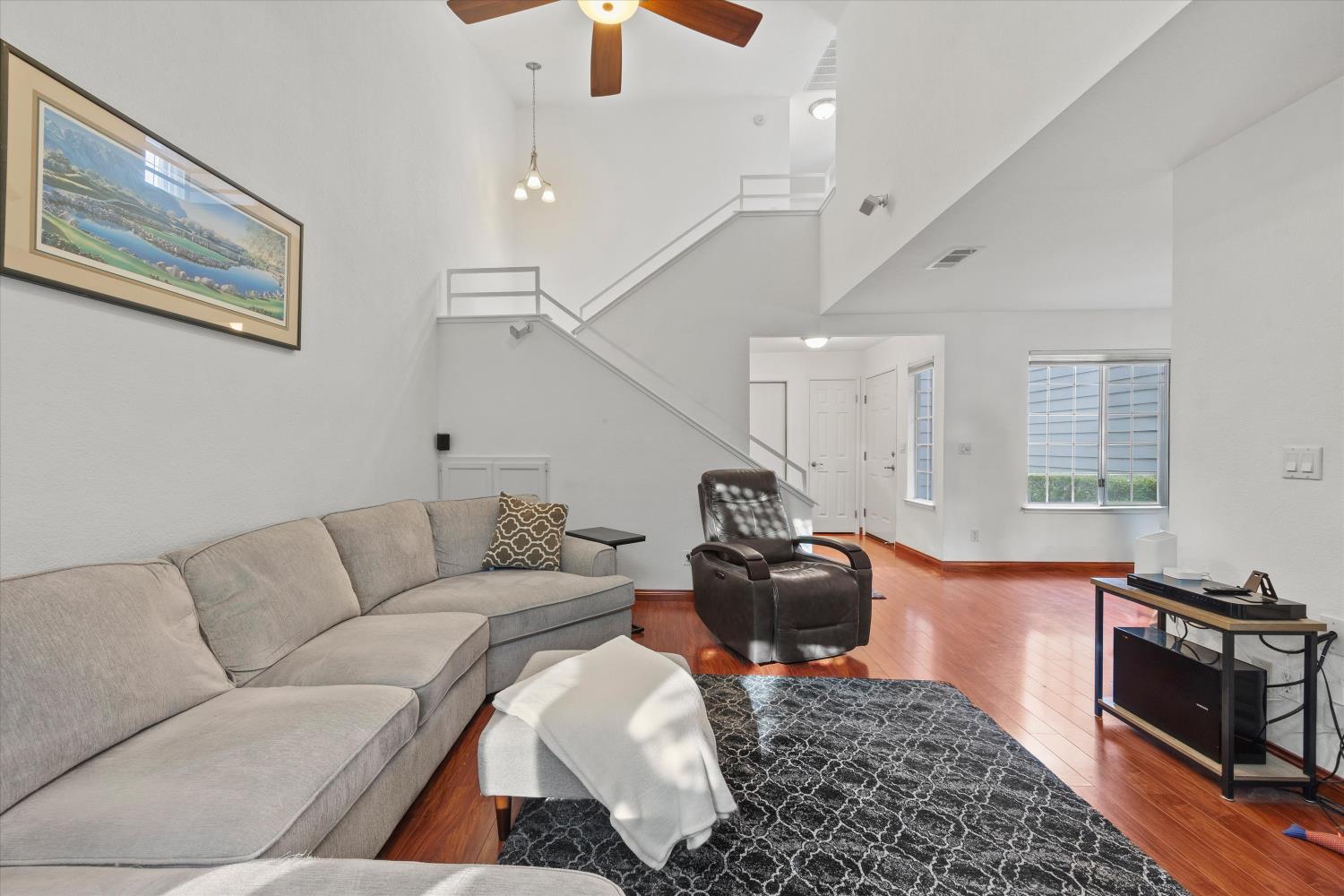 3813 Pasadena Avenue 36