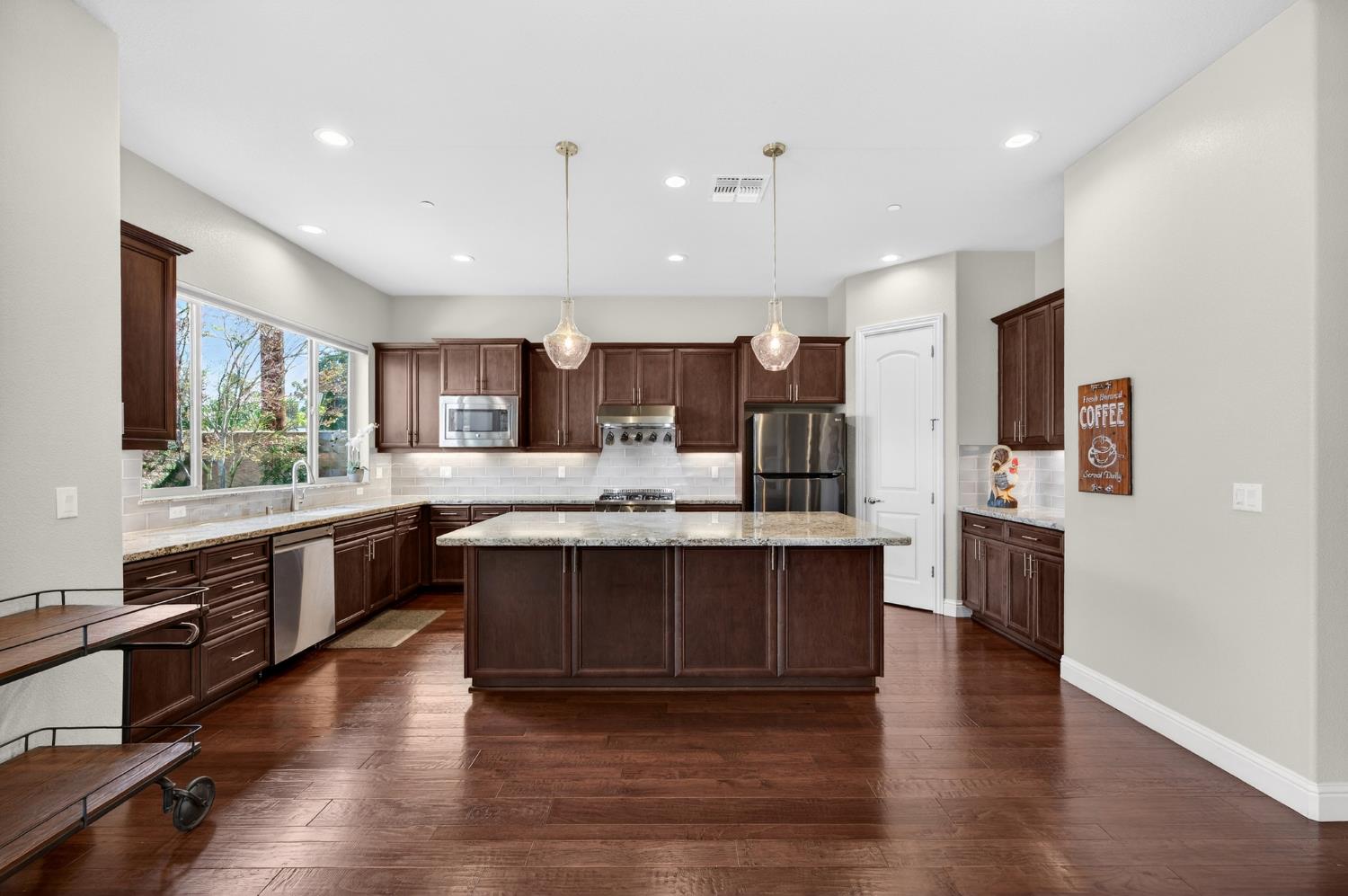 8094 Traditions Court