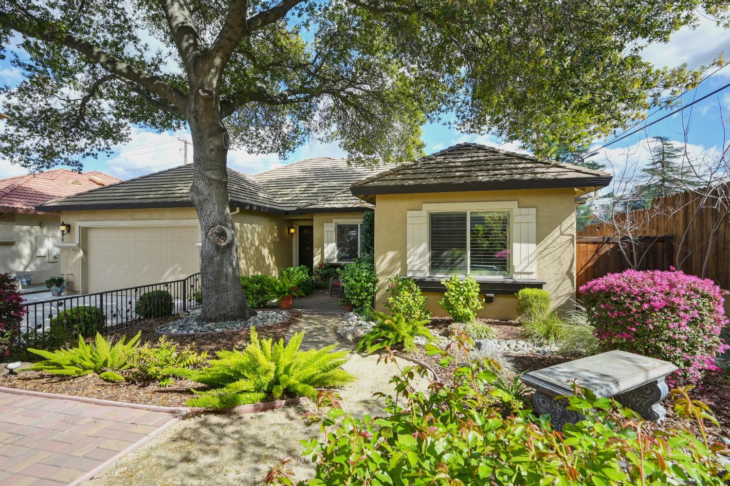 8094 Traditions Court