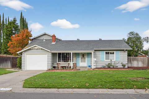 2324 Pennland Drive Sacramento CA 95825