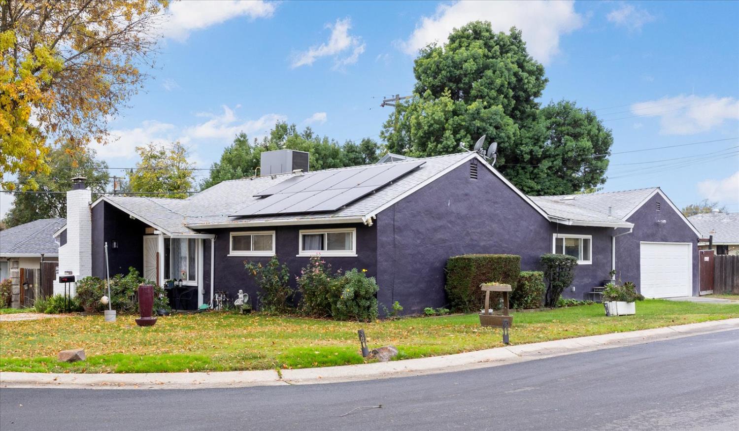 2141 Winafred Street