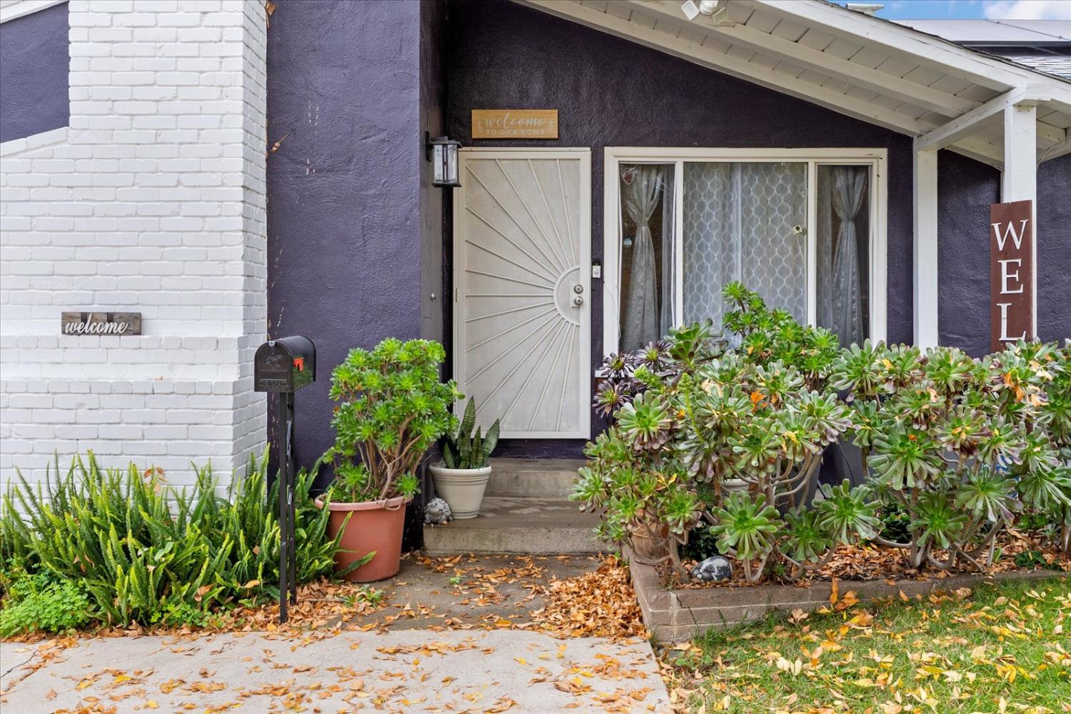 2141 Winafred Street