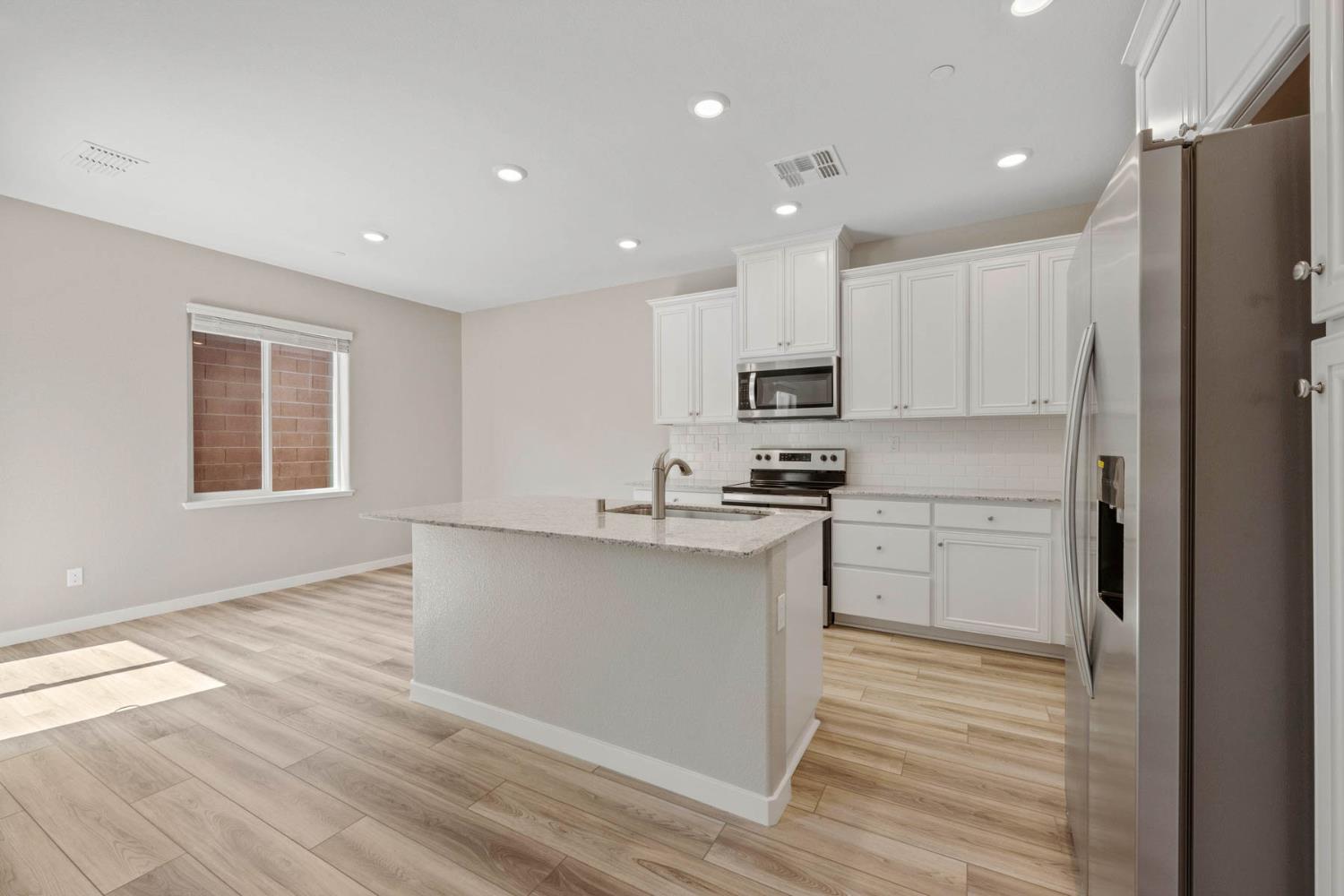 2967 Bowery Lane