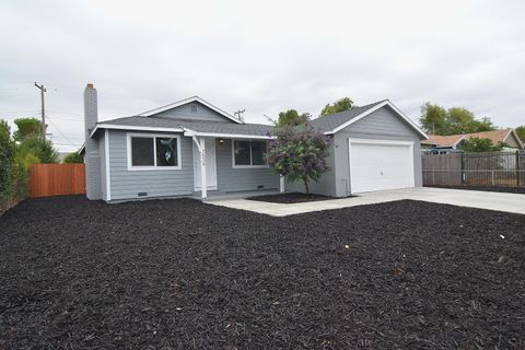 7536 Cosgrove Way Sacramento CA 95822