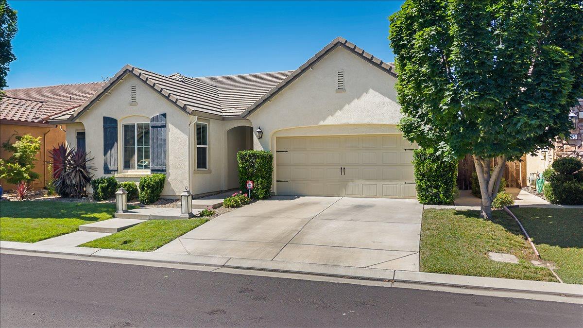 2867 Westport Circle