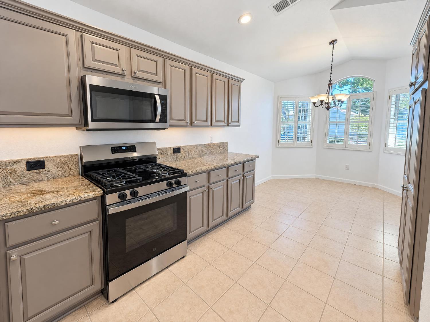 5233 Dreamgarden Loop